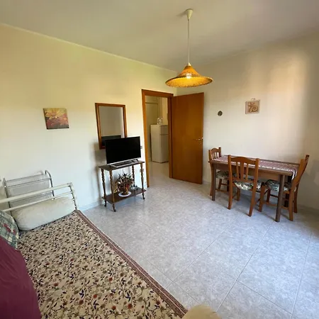 Luminoso E A Apartament Villasimius